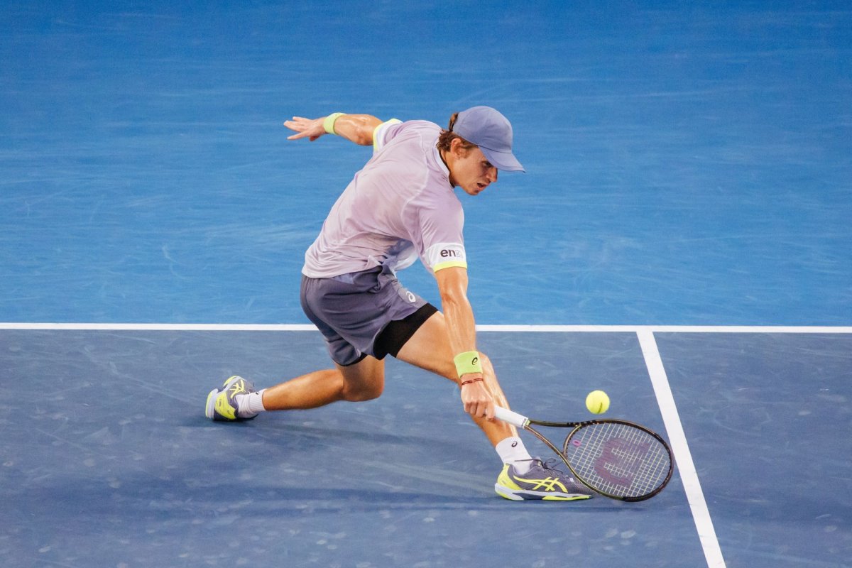 Alex De Minaur 045