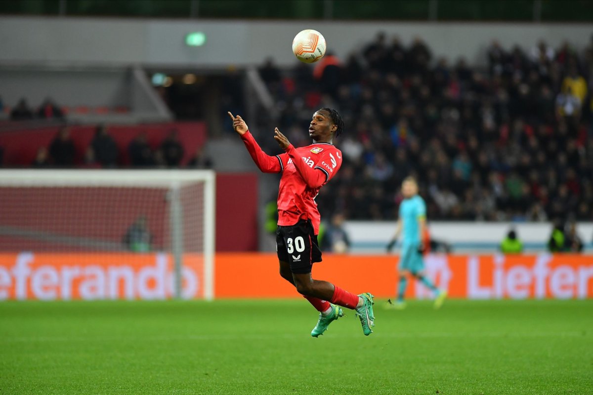 Jeremie Frimpong - Bayer Leverkusen 009 Jeremie Frimpong (Foto: Vitalii Vitleo/Shutterstock.com)