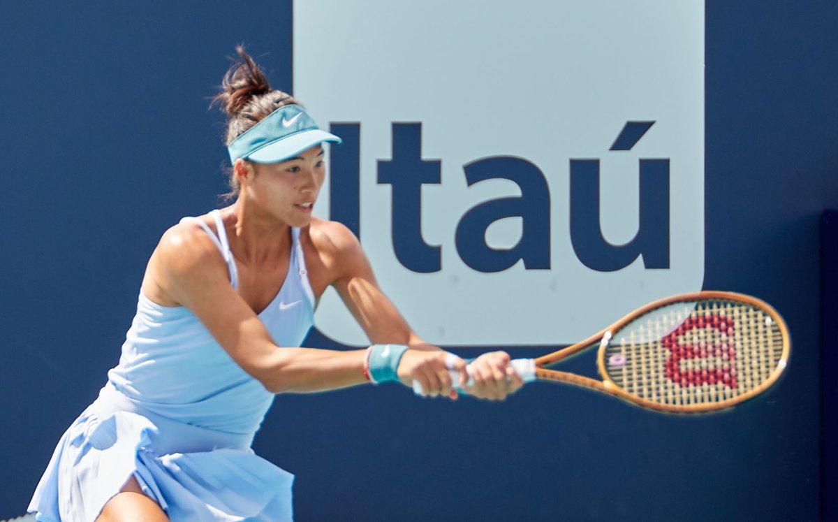 Zheng Qinwen 010