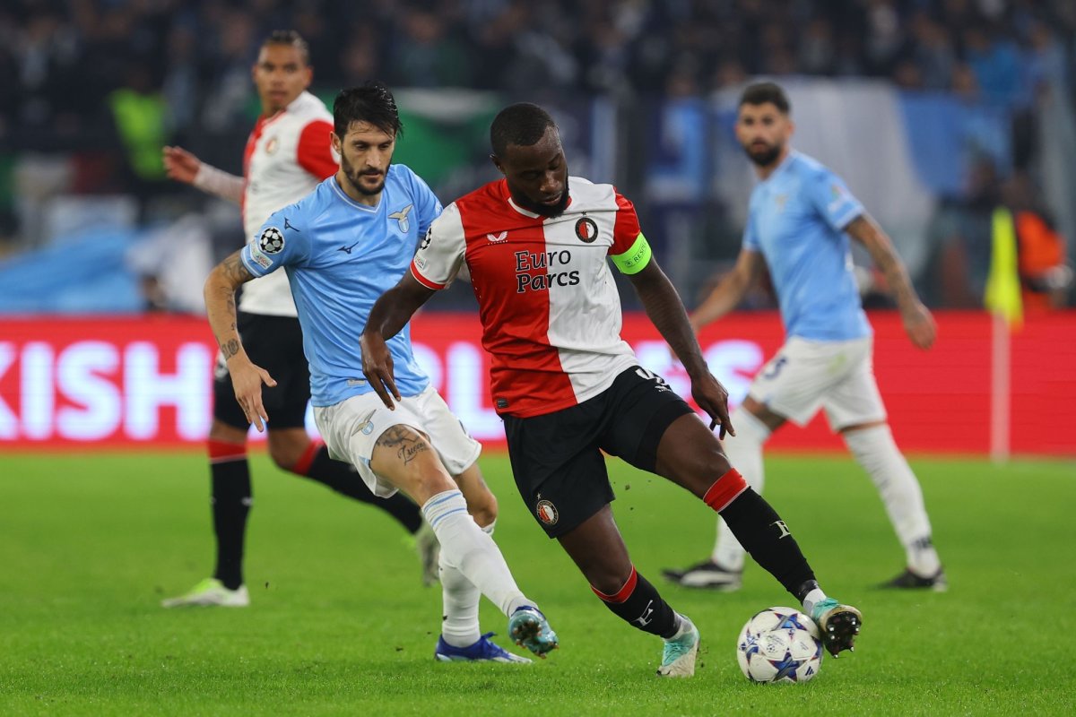 Lutsharel Geertruida - Feyenoord Rotterdam 010 Lutsharel Geertruida (Foto: Marco Iacobucci Epp/Shutterstock.com)