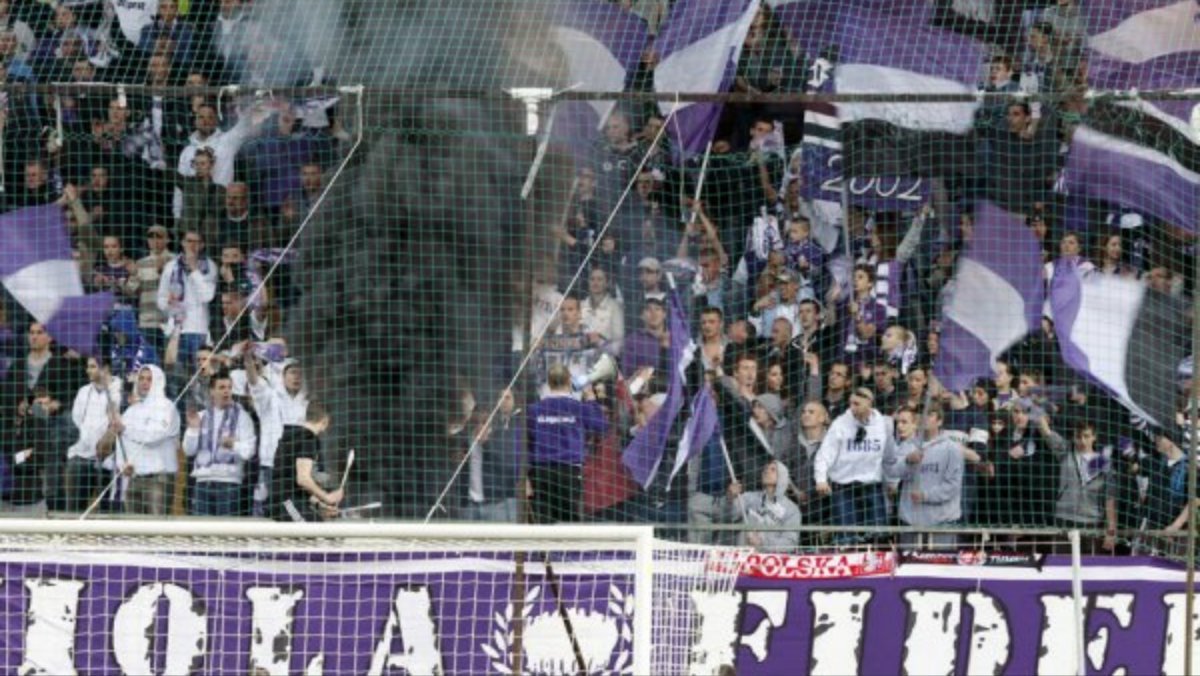 suporteri-ujpest-001